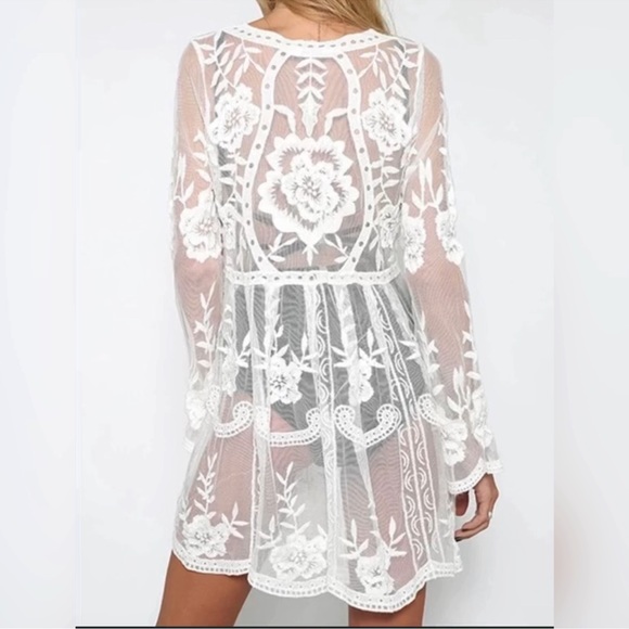 Intricate Soft Scallop Lace Beach Coverup Dress, Lace Crochet Mini Dress - Picture 6 of 6